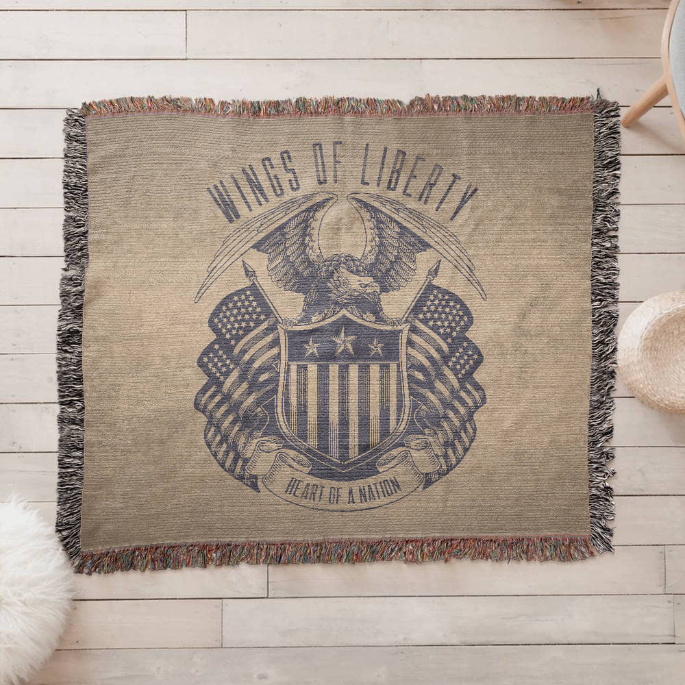 Vintage Wings of Liberty, Heart of a Nation – Patriotic Eagle Woven Heirloom Blanket